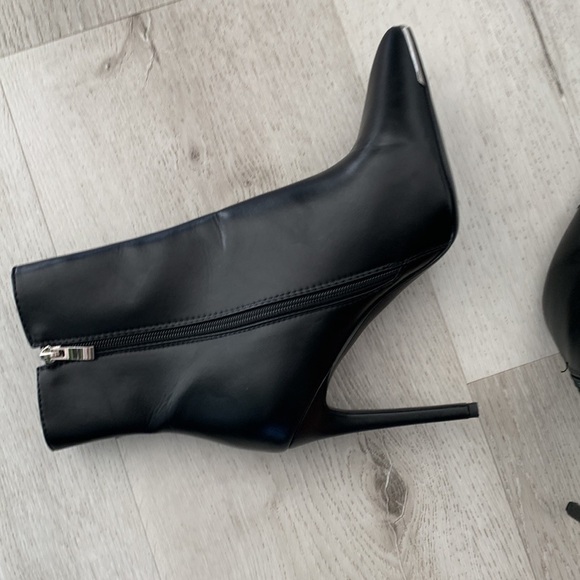 Azalea Wang Hamilton Leather buckles black Boots‎ moto size 10 high heels - Picture 6 of 16